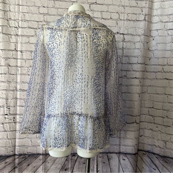 Carling in Love paris top printed ruffle button top Medium - Picture 5 of 14